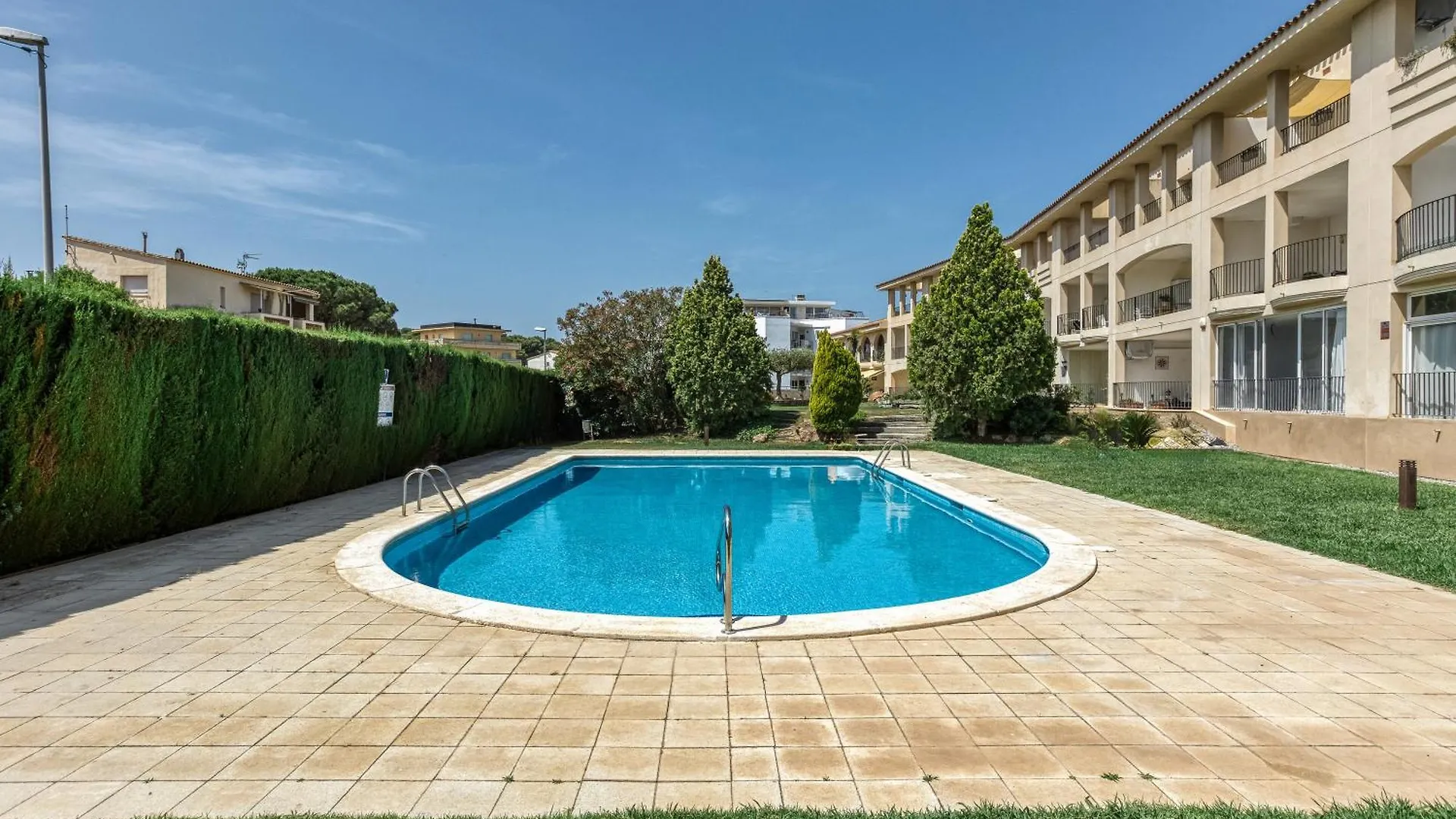 Clota Petita - Piscina Comunitaria Apartman L' Escala