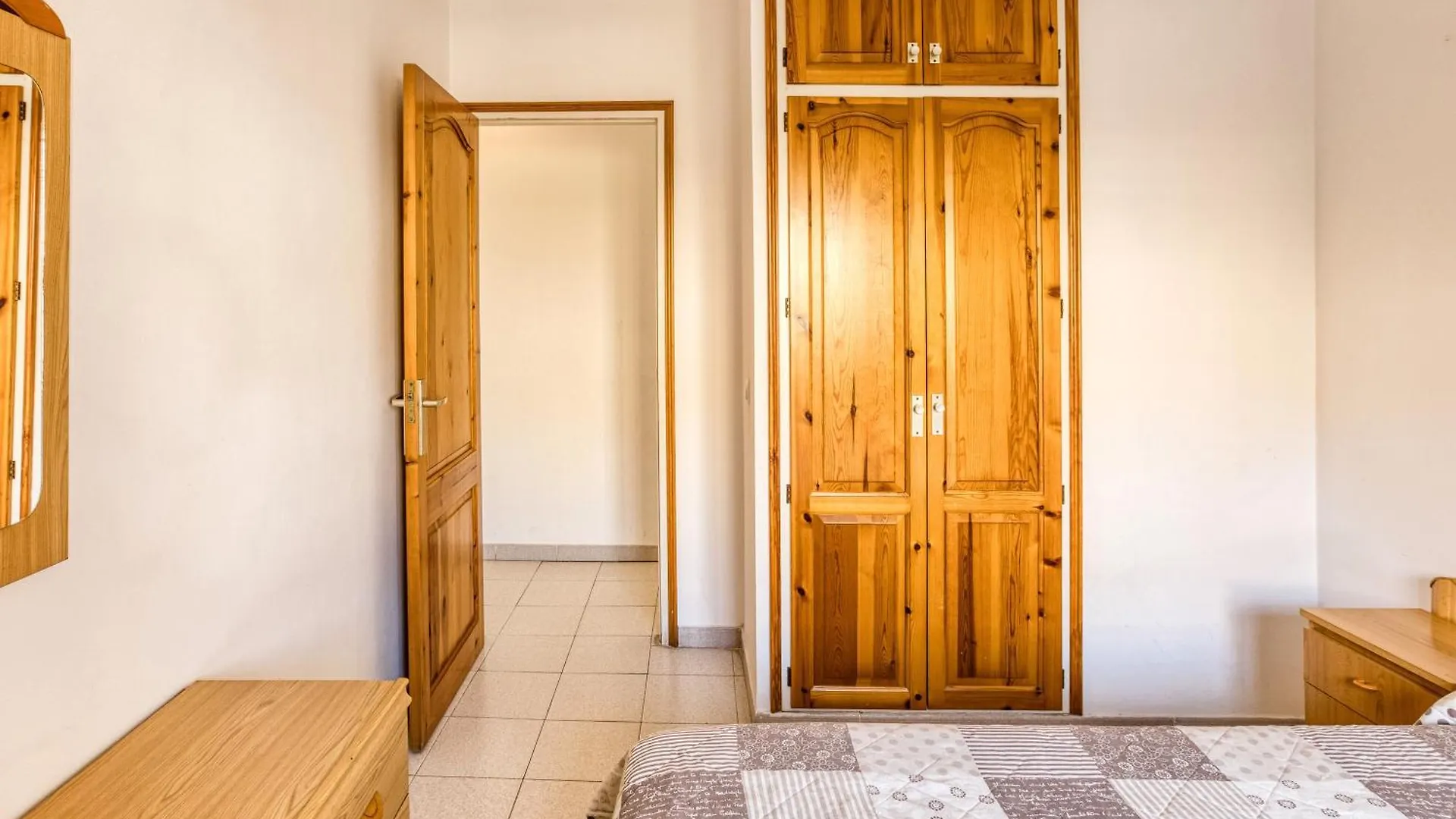 Clota Petita - Piscina Comunitaria Apartman L' Escala